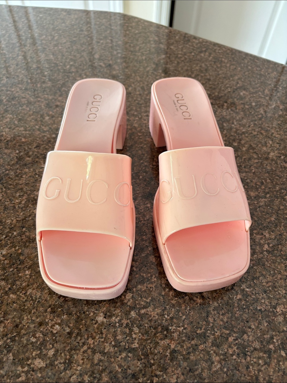 Gucci Ladies Light Pink Rubber Slide Platform Embossed Logo Sandals-Size 5